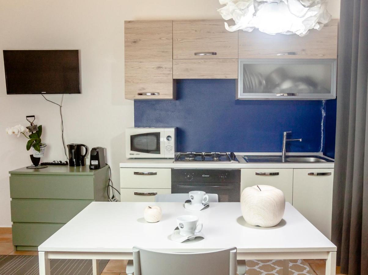 Suite Home Al Centro Di Sassari Exterior foto