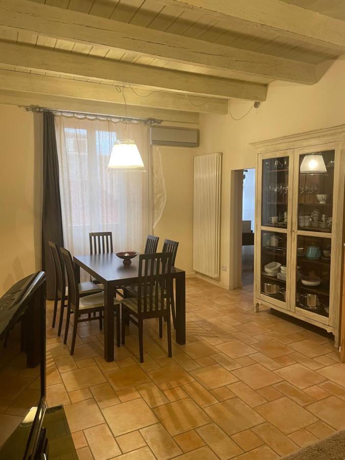 Suite Home Al Centro Di Sassari Exterior foto