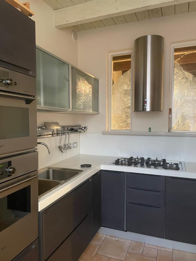 Suite Home Al Centro Di Sassari Exterior foto